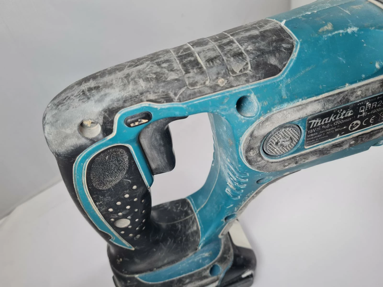 mlotowiertarka-makita-dhr241-aku-predkosc-obrotowa-1100