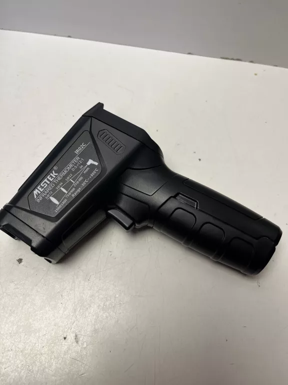 mestek-ir02c-przemyslowy-termometr-bezdotykowy-kod-producenta-pci-2452