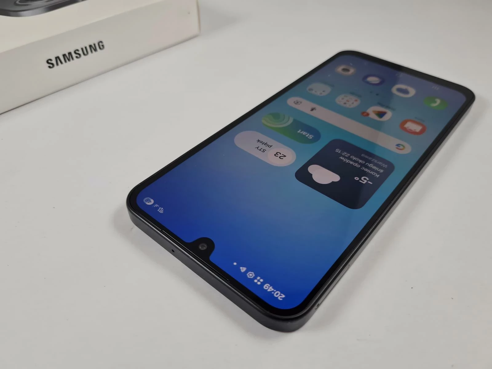 samsung-galaxy-a17-5g-komplet-ladny-stan-11323-2