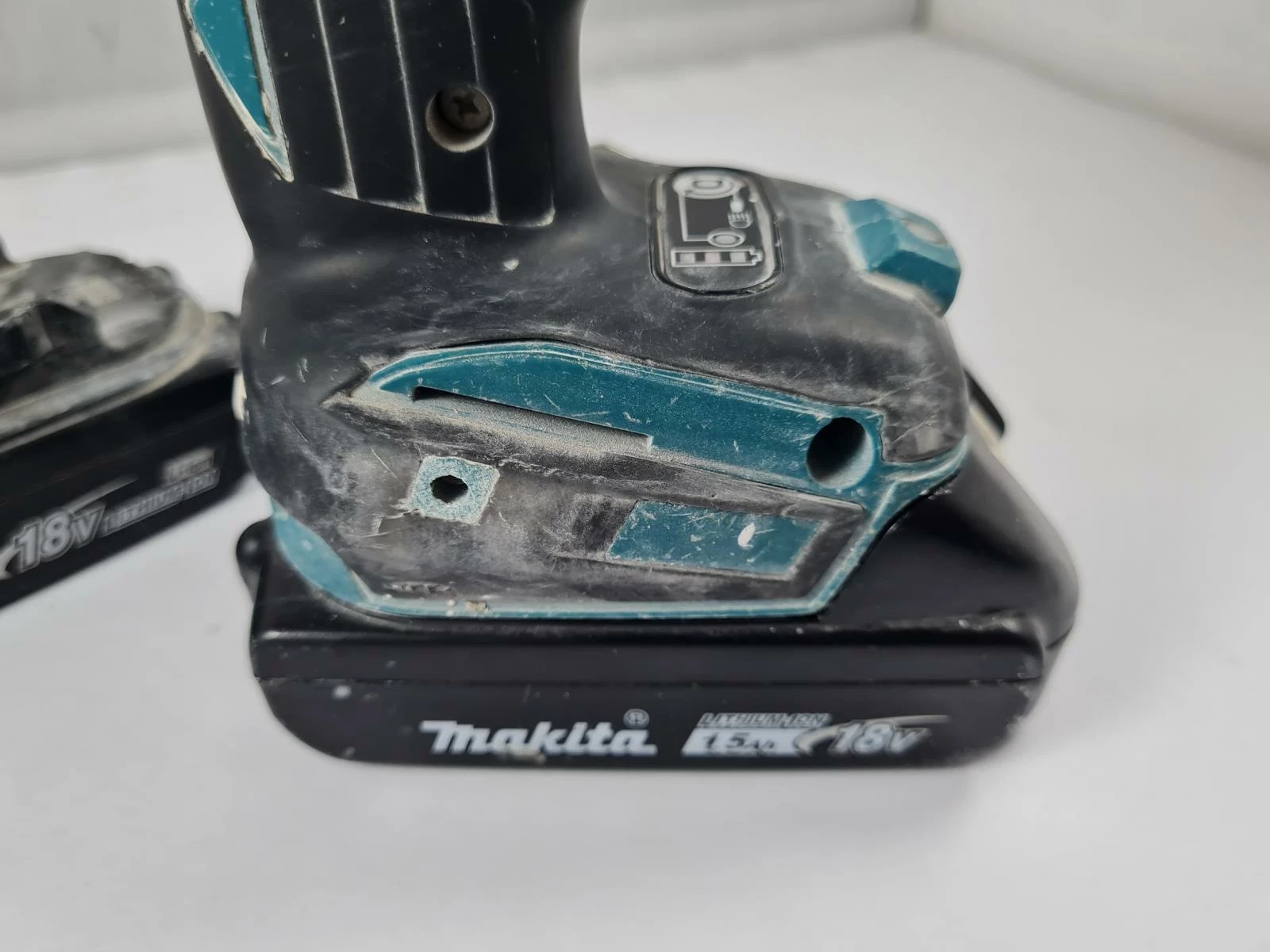 wkretarka-do-gk-makita-dfs452-2aku-pojemnosc-akumulatora-000