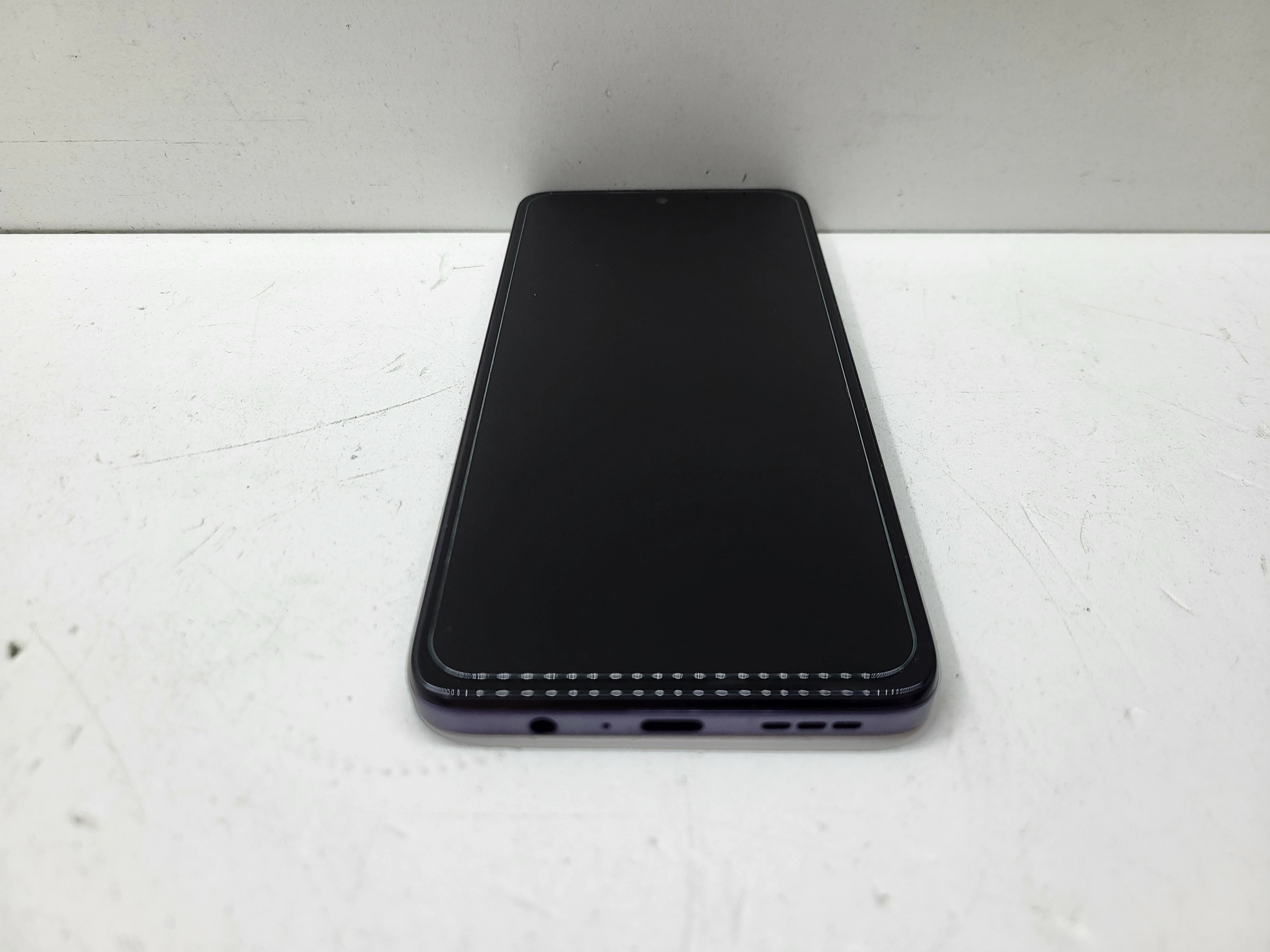 motorola-moto-g35-stan-11323-2