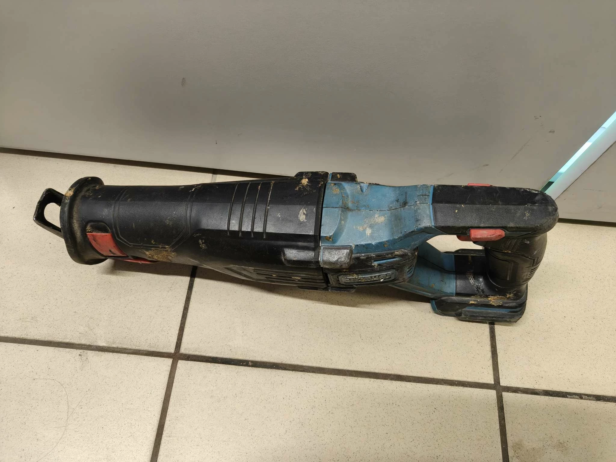 pila-szablasta-erbauer-ers18-li-akumulator-4ah-kod-producenta-ers18-li