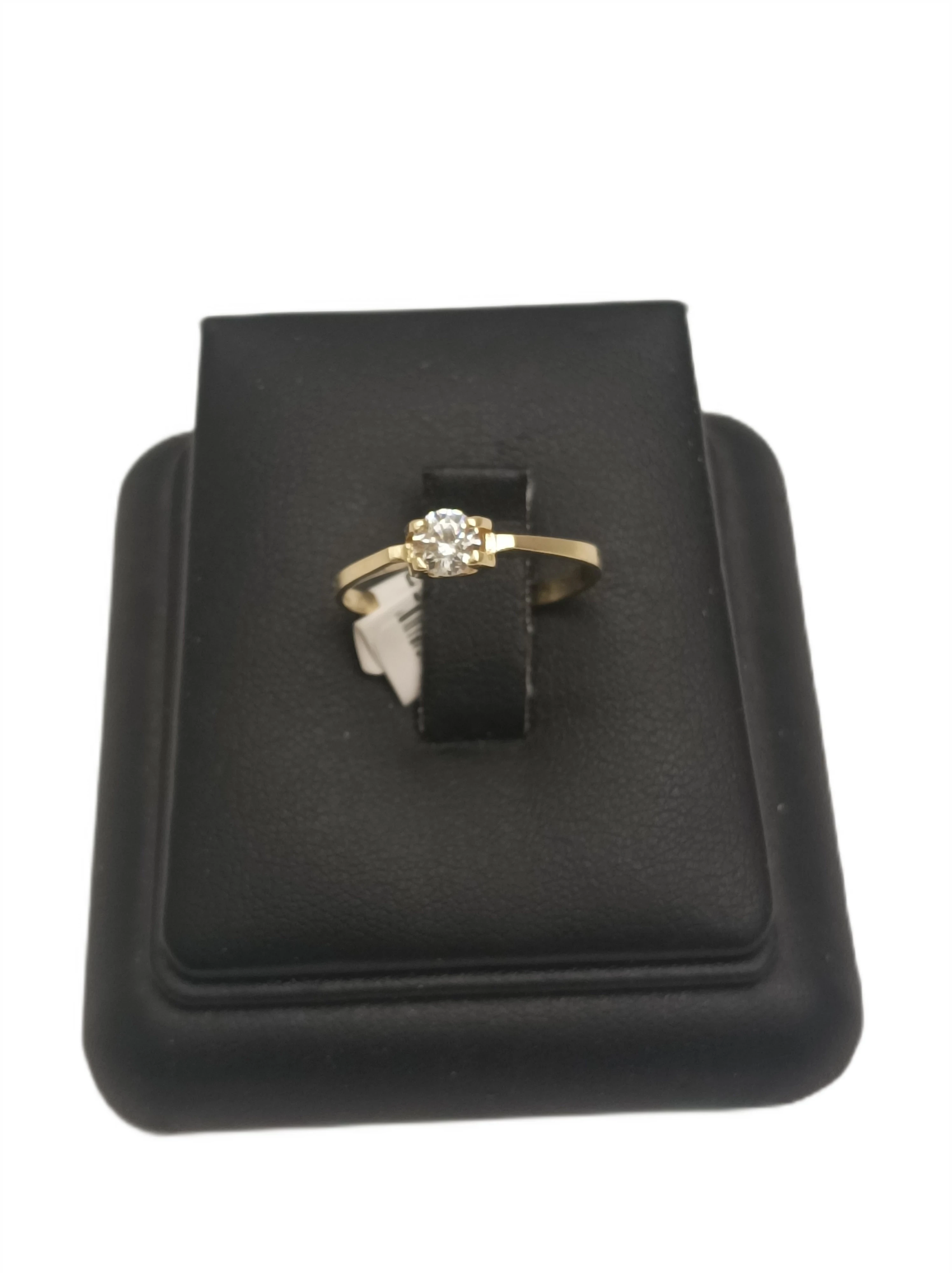 zloty-pierscionek-585-z-kamieniem-psie-budy-56-wroclaw