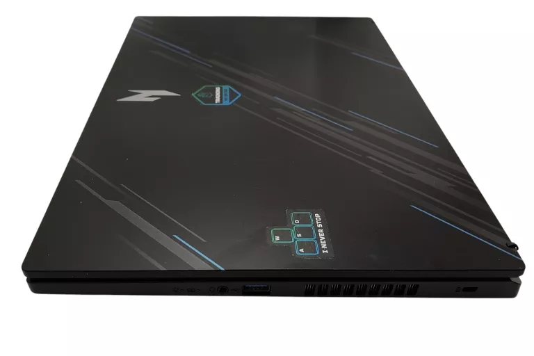 laptop-acer-nitro-v15-myszka-seria-procesora-4366-20