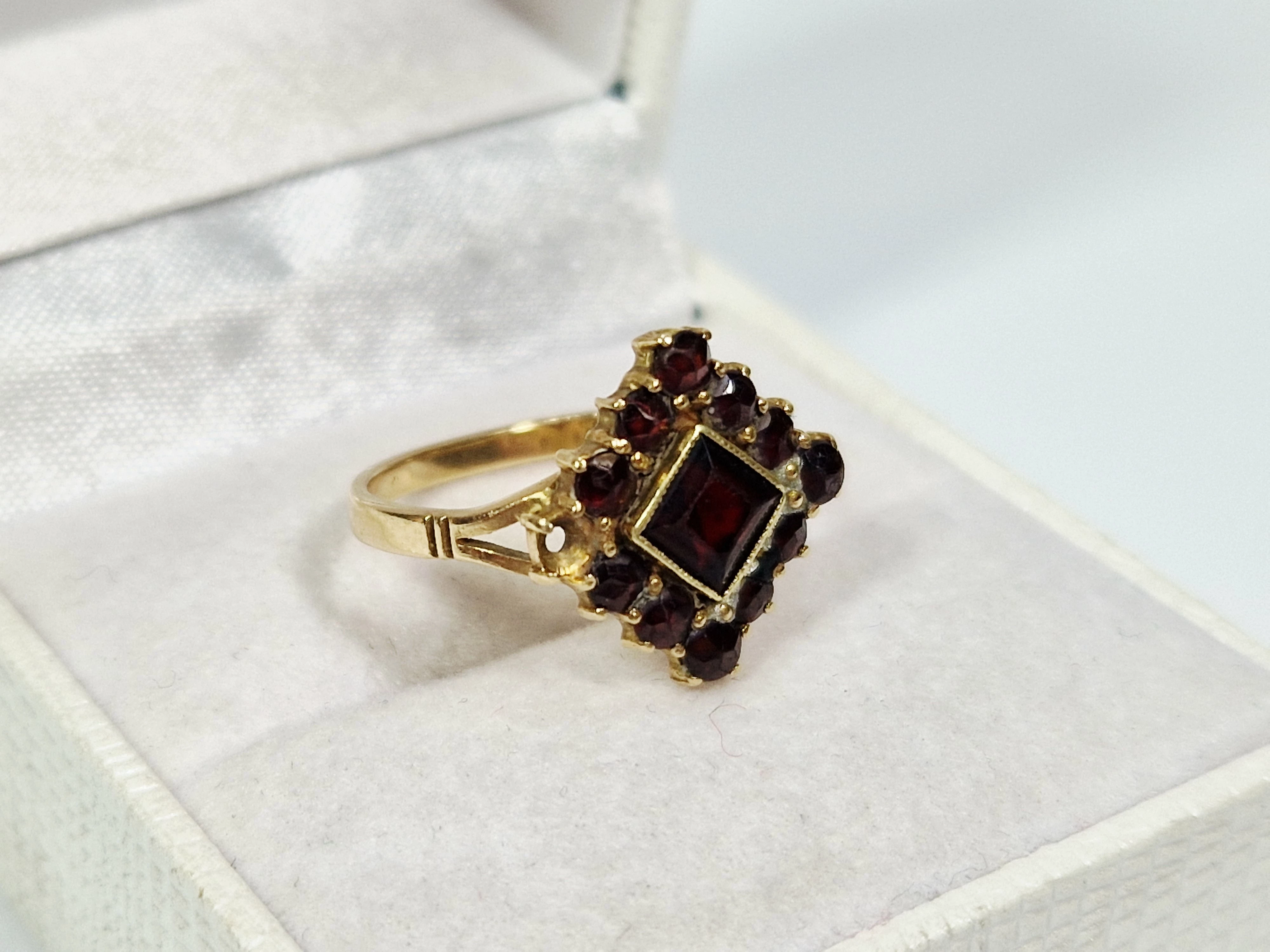 cudowny-pierscionek-zloty-proba-585-waga-281g-rozmiar-12-marka-248811-958954