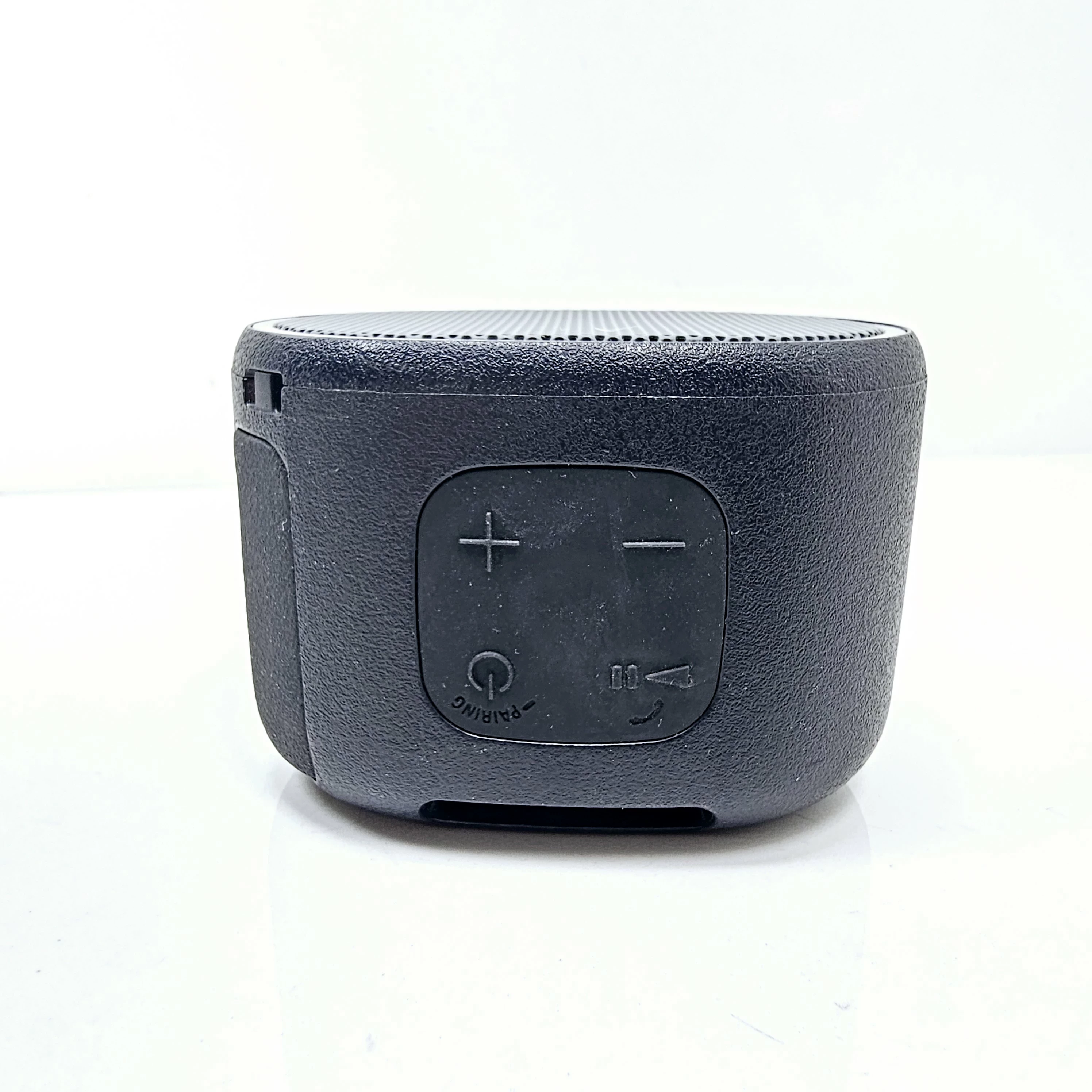 glosnik-sony-srs-xb01-czarny-ean-gtin-4548736080478