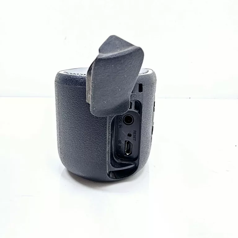 glosnik-sony-srs-xb01-czarny-stan-11323-2