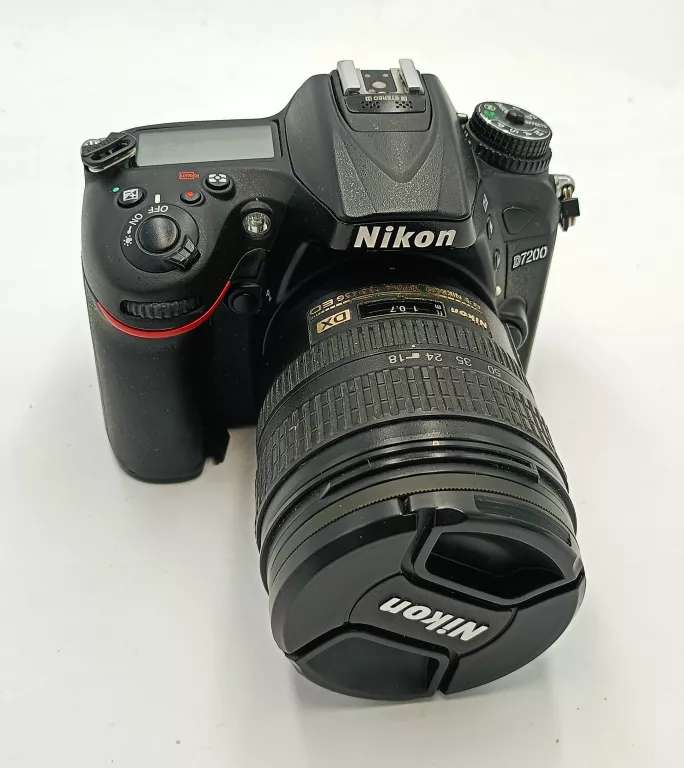 aparat-nikon-d7200-obiektyw-18-70-mm-przebieg-307-polecamy-ean-gtin-0018208944552