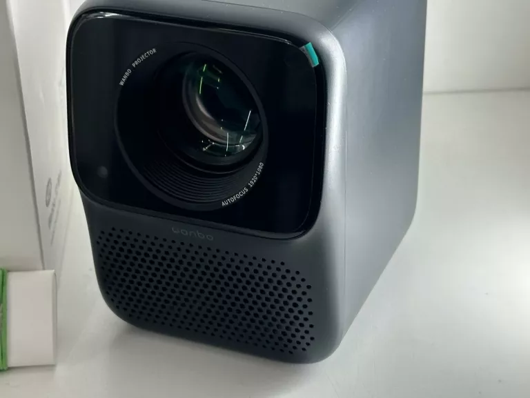 projektor-wanbo-t2-max-new-komplet-technologia-wyswietlania-204793-221741