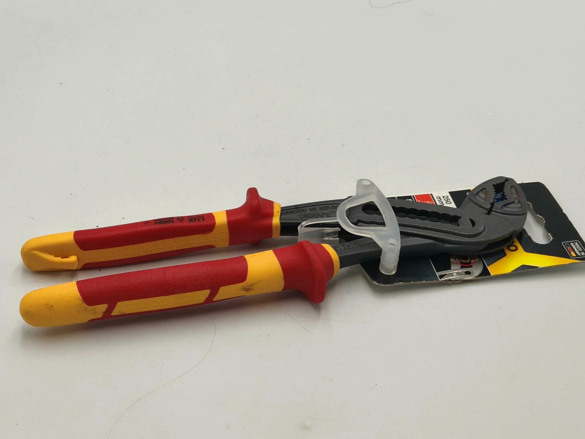 szczypce-nastawne-do-rur-lux-tools-534759-250-mm-rodzaj-128631-8192