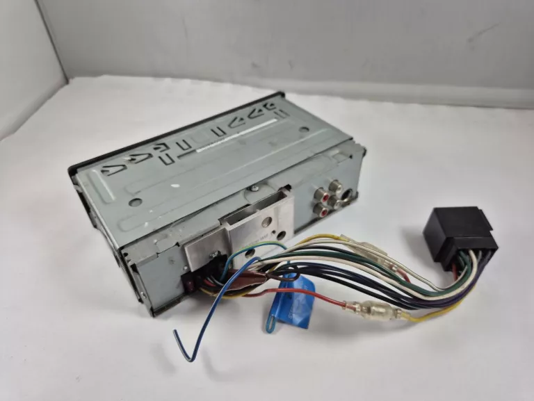 radio-samochodowe-kenwood-kmm-121y-rodzaje-odtwarzanych-nosnikow-205774-16