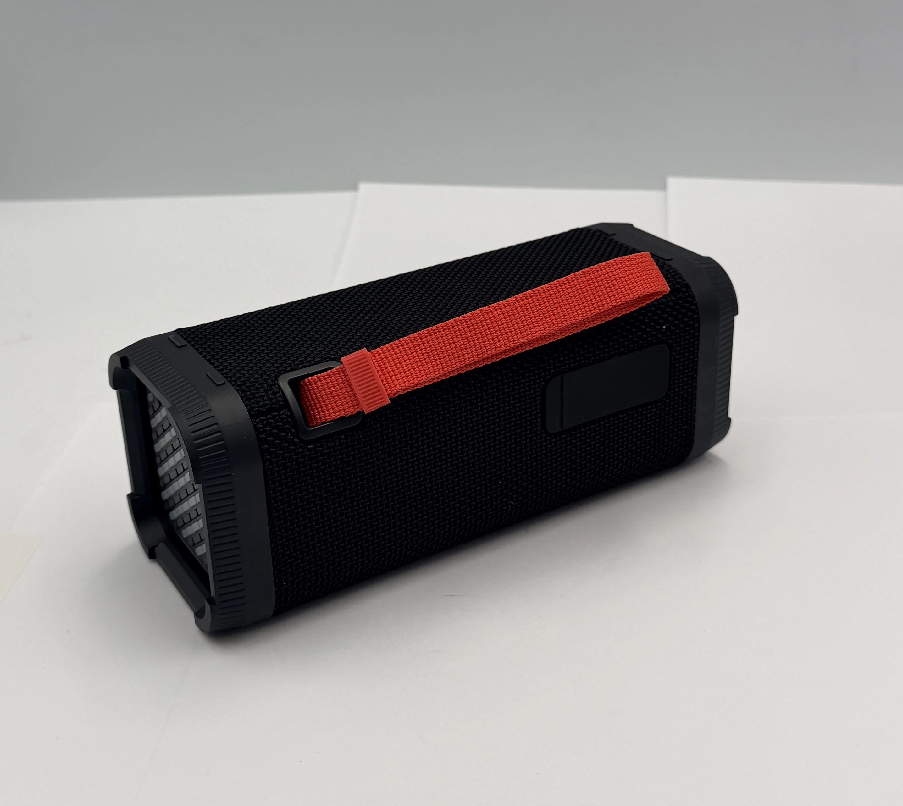 glosnik-bluetooth-philips-tas2000-moc-2000