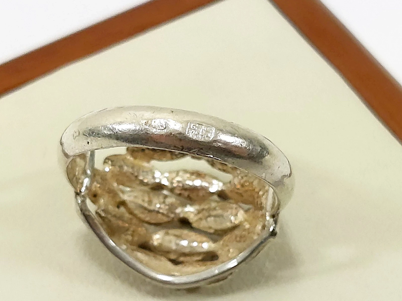 fantazyjny-srebrny-pierscionek-proby-925-rozmiar-14-mickiewicza-1-nidzica