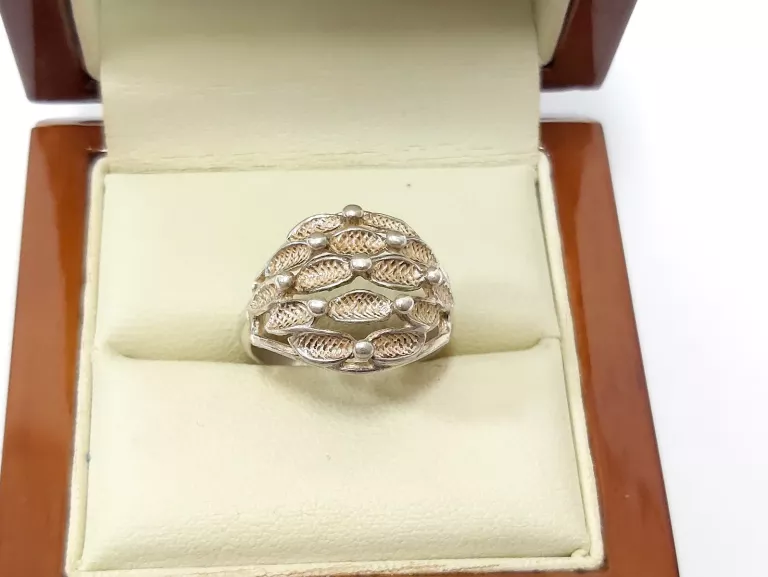 fantazyjny-srebrny-pierscionek-proby-925-rozmiar-14-mickiewicza-1-nidzica