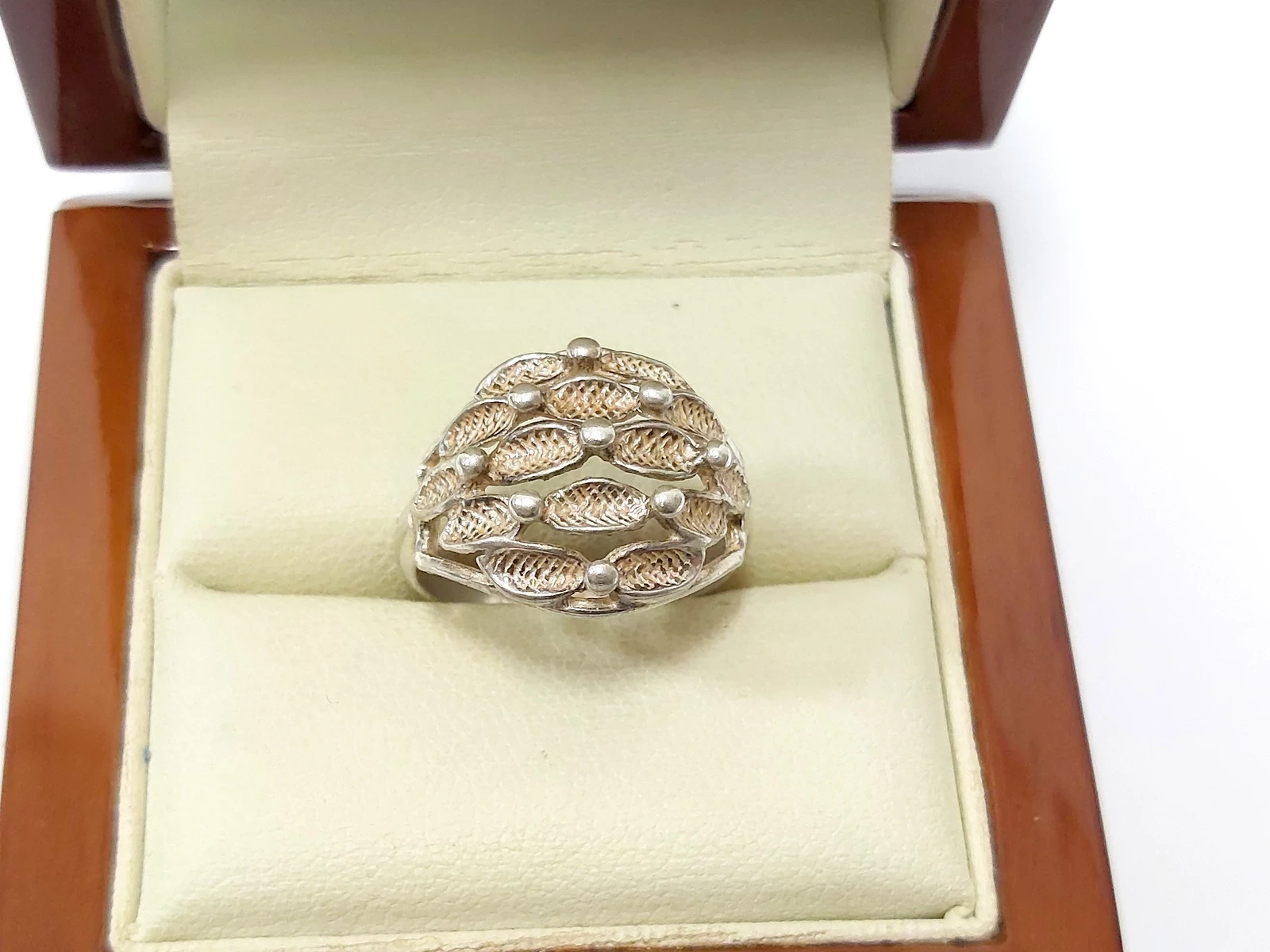 fantazyjny-srebrny-pierscionek-proby-925-rozmiar-14-mickiewicza-1-nidzica