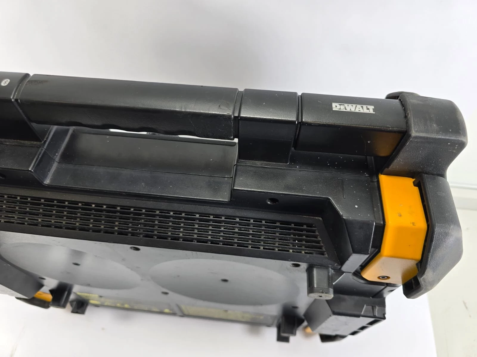 dewalt-dwst1-81078-radio-budowlane-bluetooth-komunikacja-205241-1