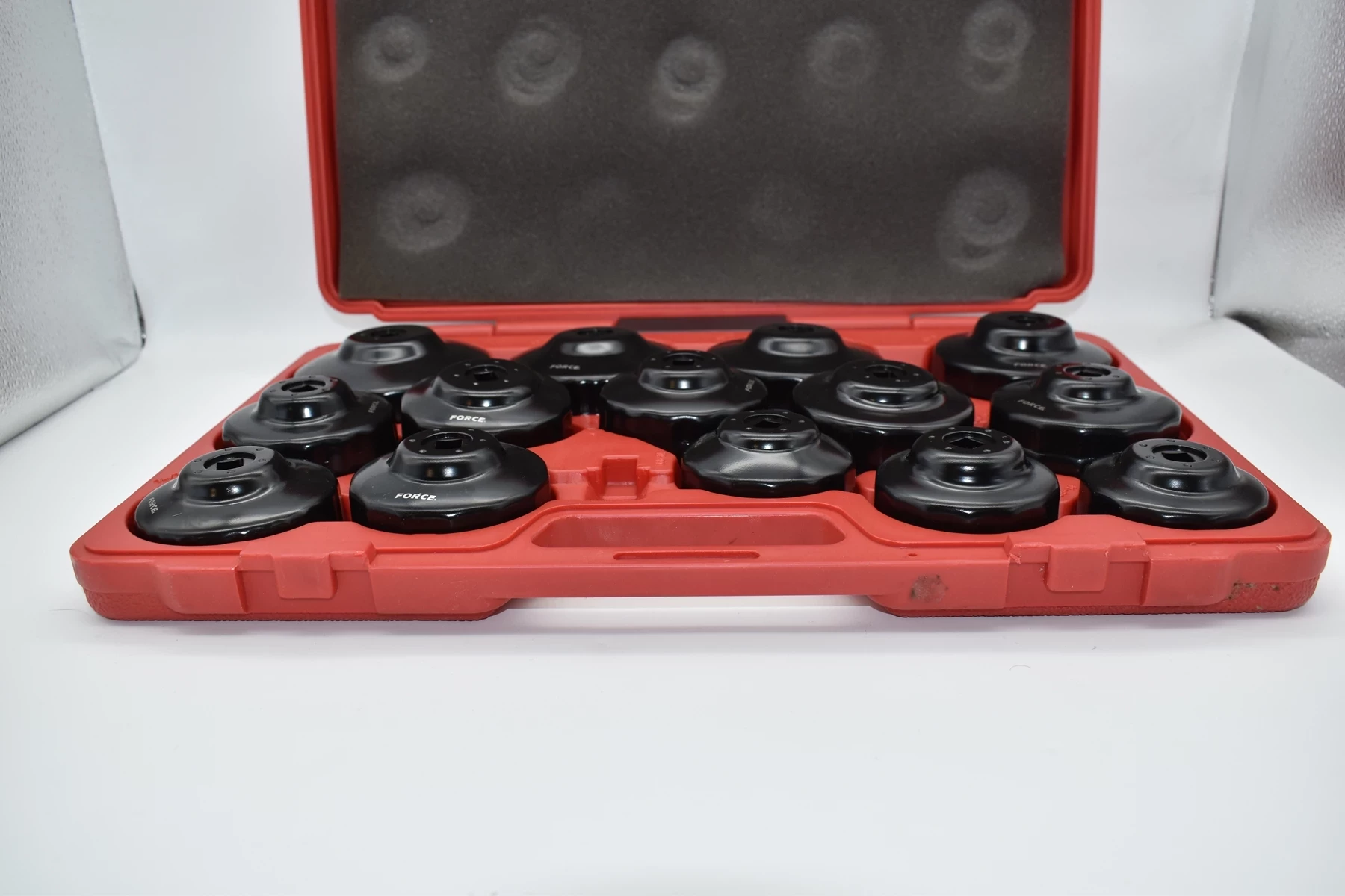 nasadki-klucze-do-filtrow-oleju-zestaw-14-el-walizka-ean-gtin-5903949702453