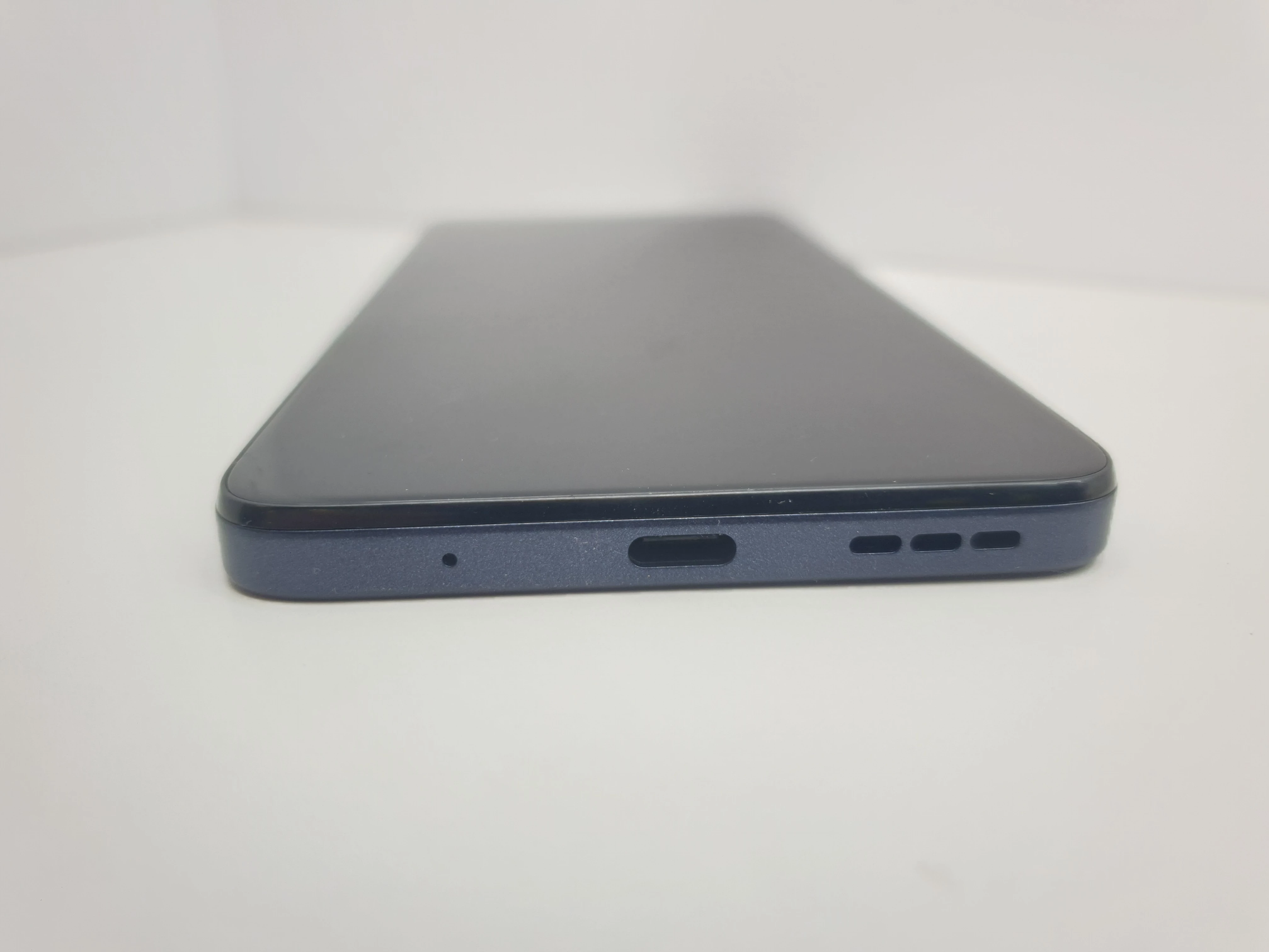 telefon-motorola-moto-g05-4128-denim-blue-gwarancja-ean-gtin-840023295782