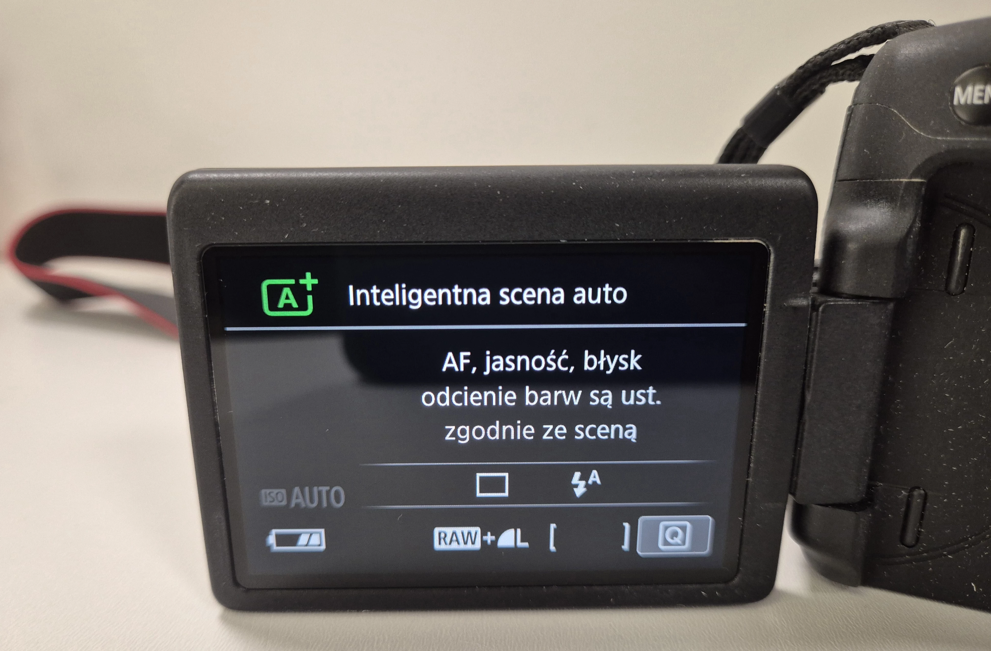 aparat-canon-eos-750d-zestaw-stabilizacja-14349-4