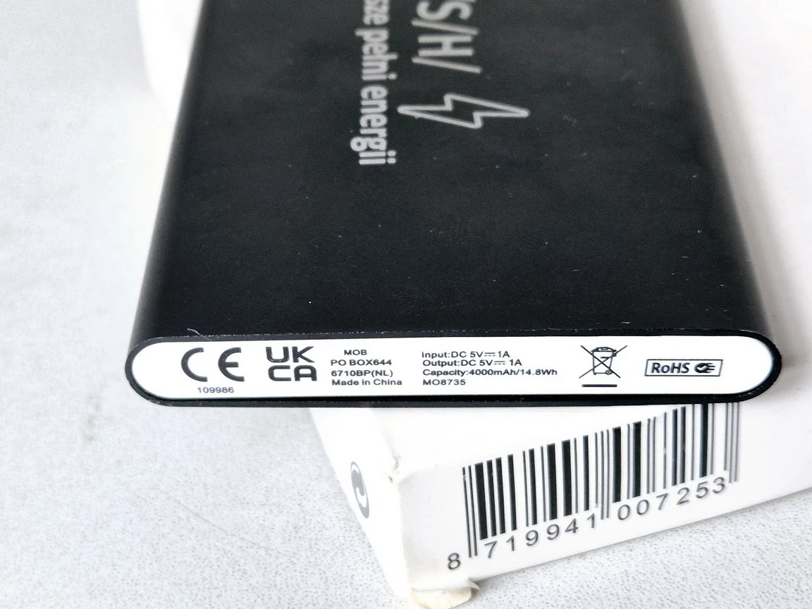 powerbank-bsh-4000-mah-pudelko-stan-11323-2