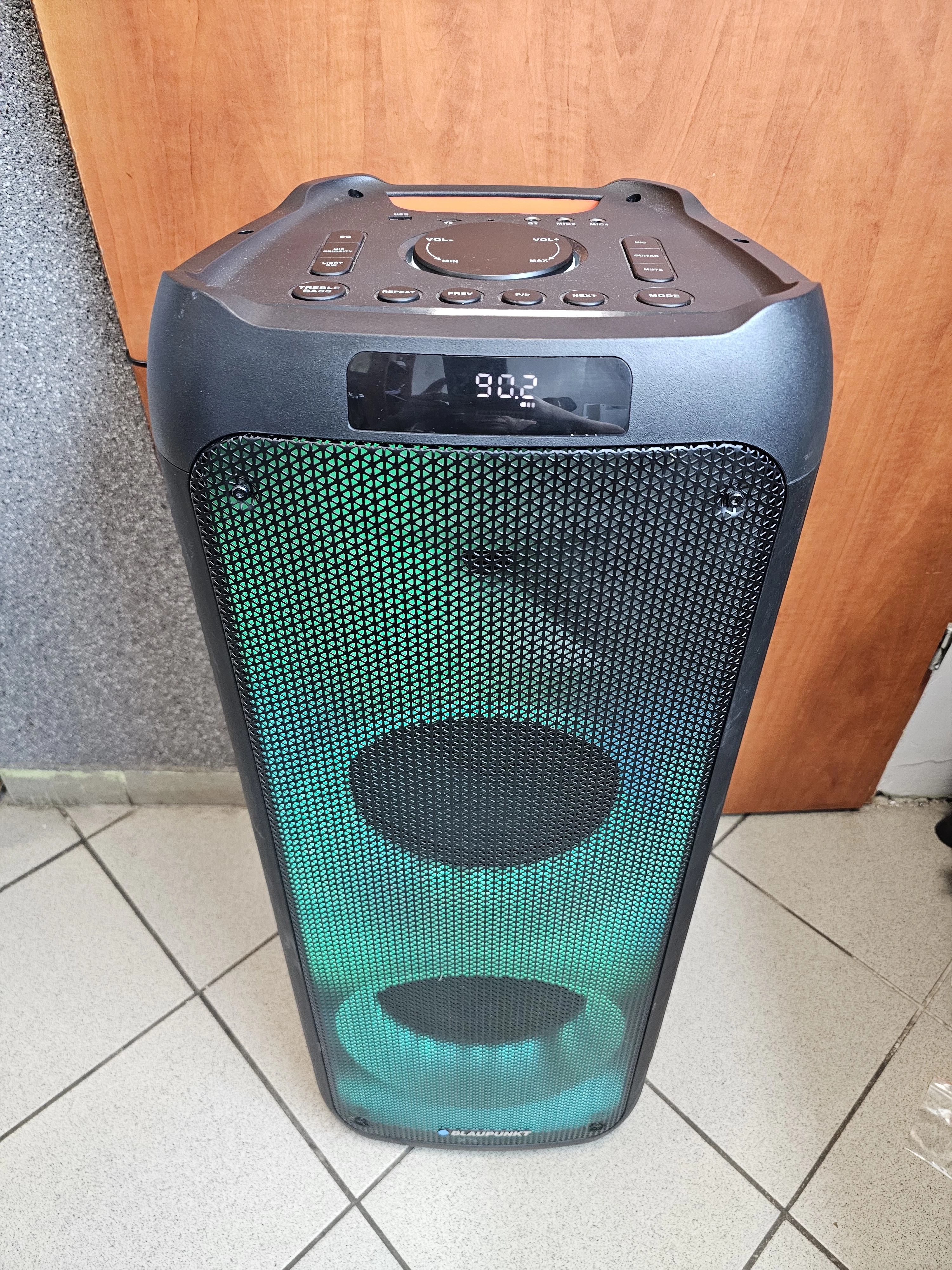 glosnik-karaoke-blaupunkt-partybox-pb10db-pilot-kabel-stan-11323-2