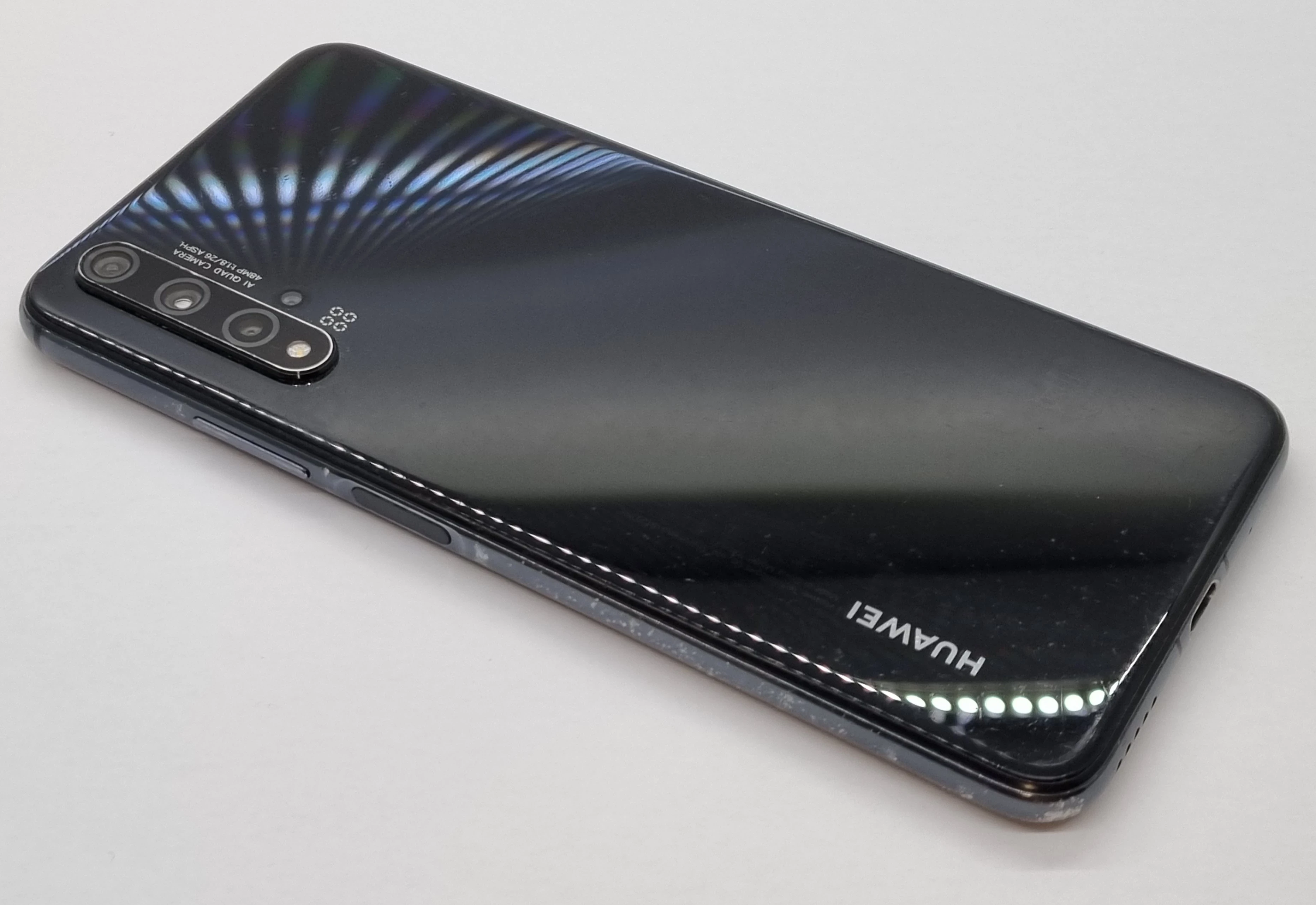 huawei-nova-5t-6gb128gb-stan-11323-2