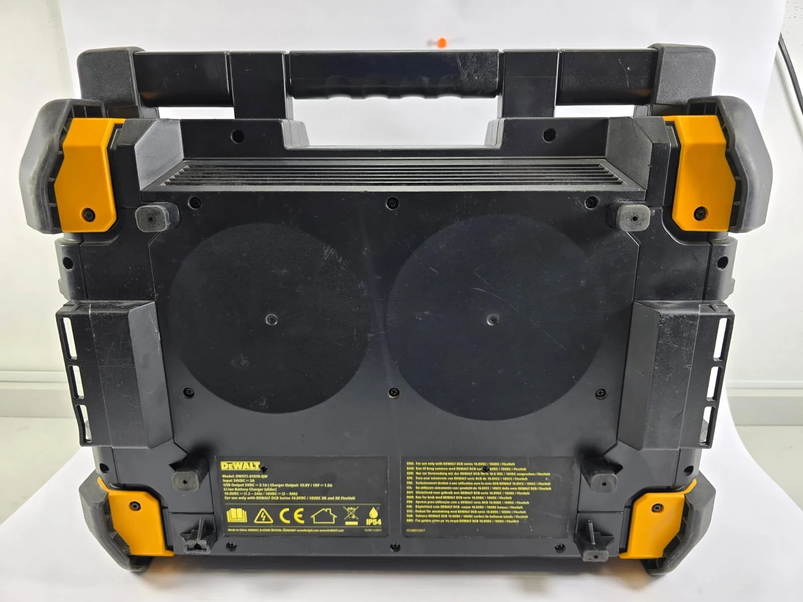 dewalt-dwst1-81078-radio-budowlane-bluetooth-ean-gtin-5905523093506