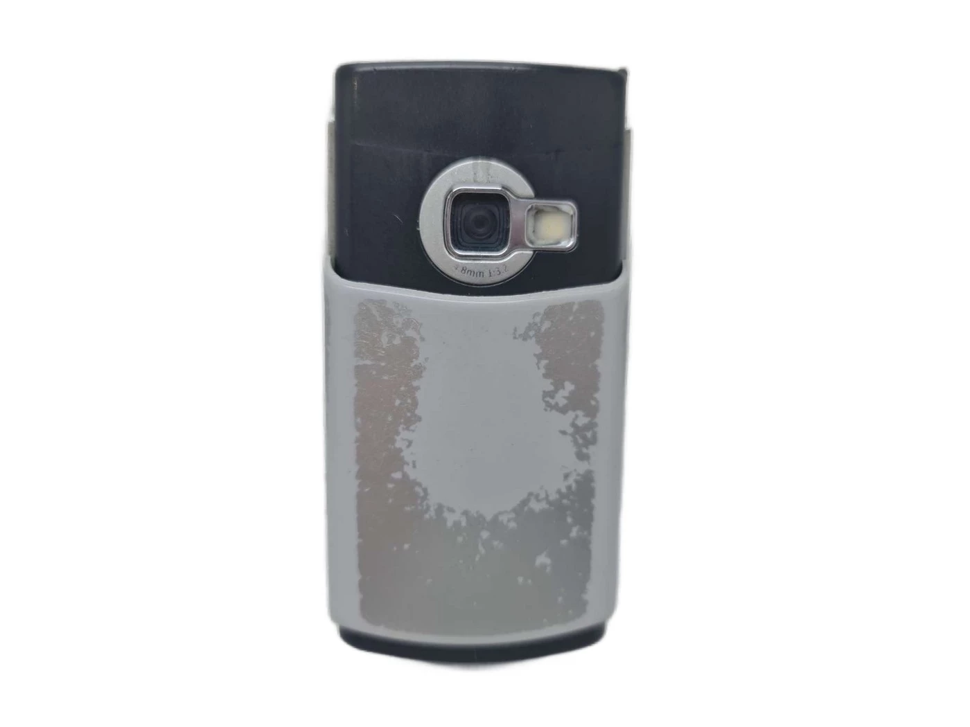 telefon-nokia-rm-84-przekatna-ekranu-210