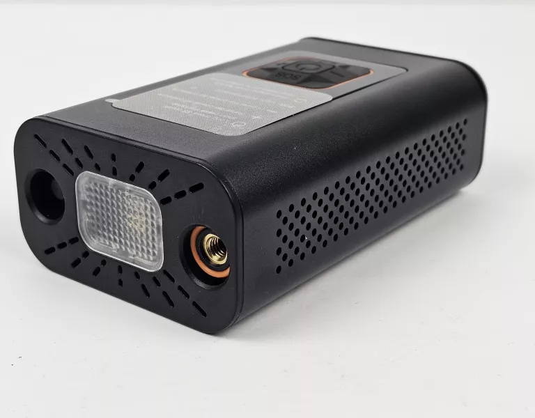 kompresor-samochodowy-pompka-elektryczna-sprezarka-model-ga02