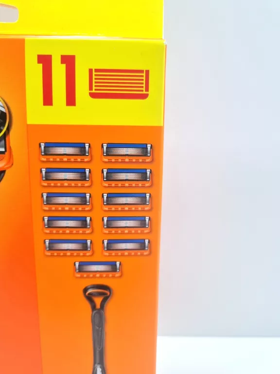 maszynka-gillette-fusion-5-11-wkladow-rodzaj-129922-2
