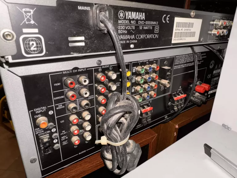kino-domowe-yamaha-htr-5930-plus-dvd-yamaha-s559mk2-prism-amethyst-ht-150-stan-11323-2