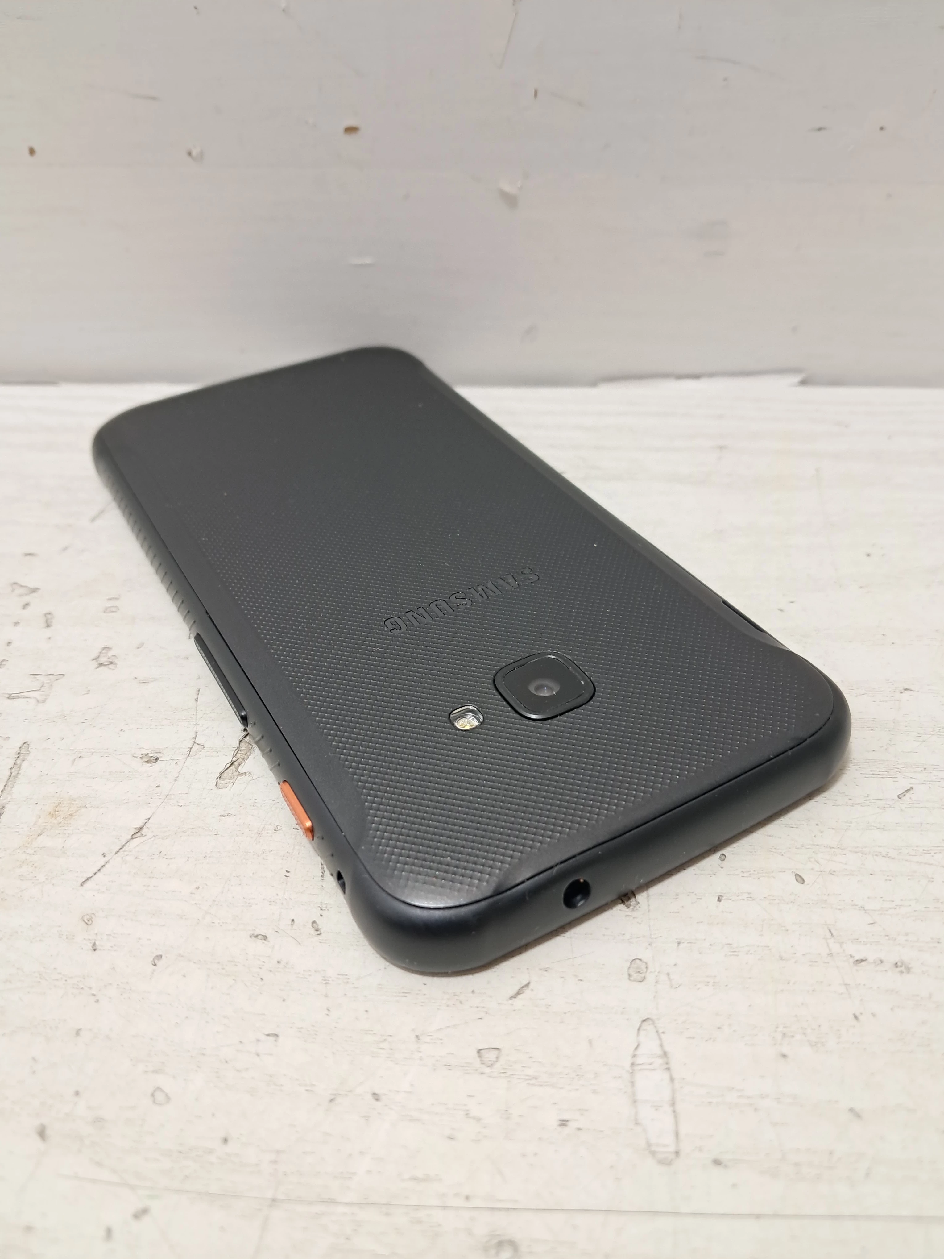 telefon-samsung-xcover-4s-kod-producenta-sm-g398fzkdxeo