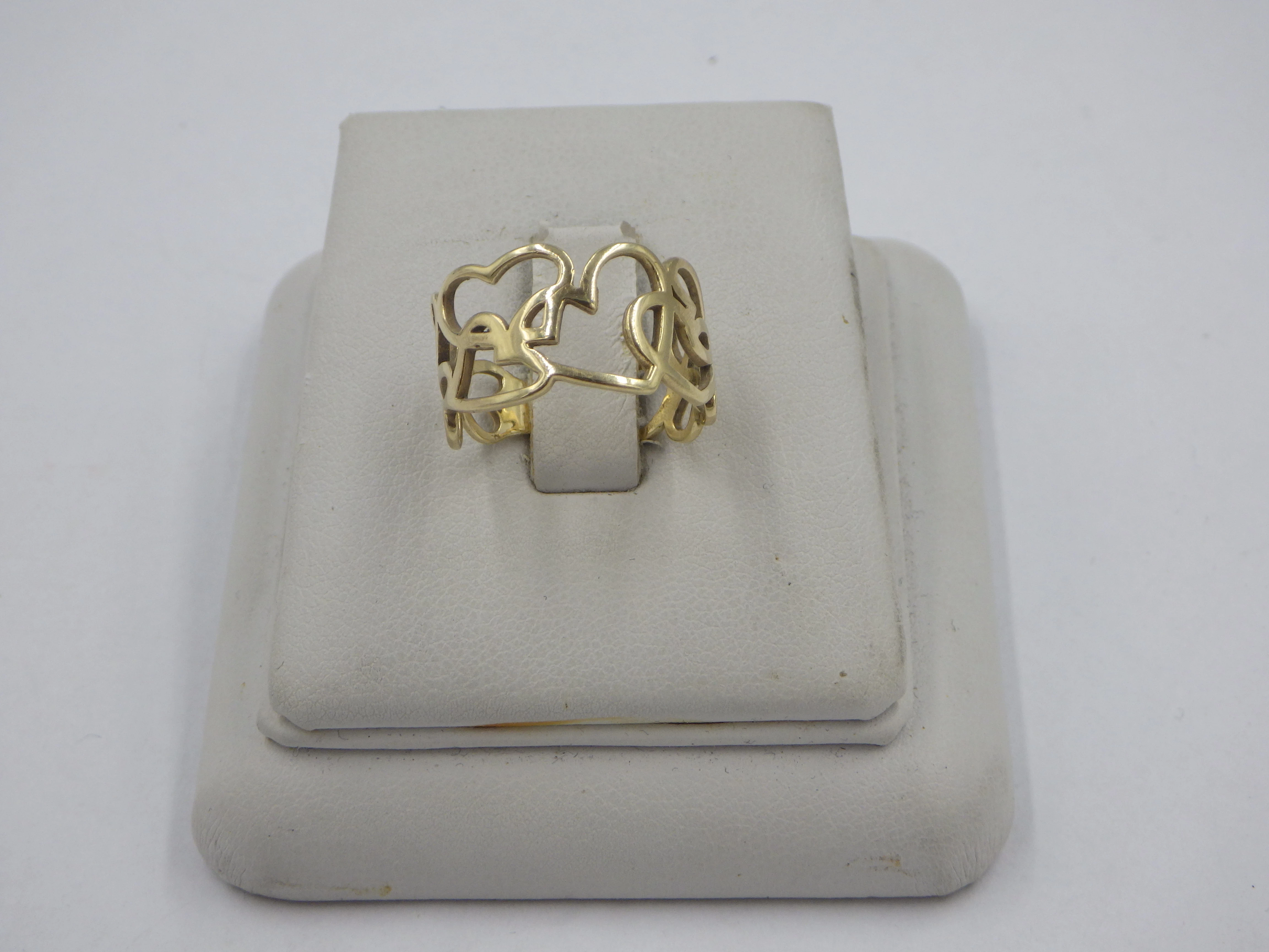 pierscionek-obraczka-w-serca-zloto-375-272g-r15-ean-gtin-5906803466034