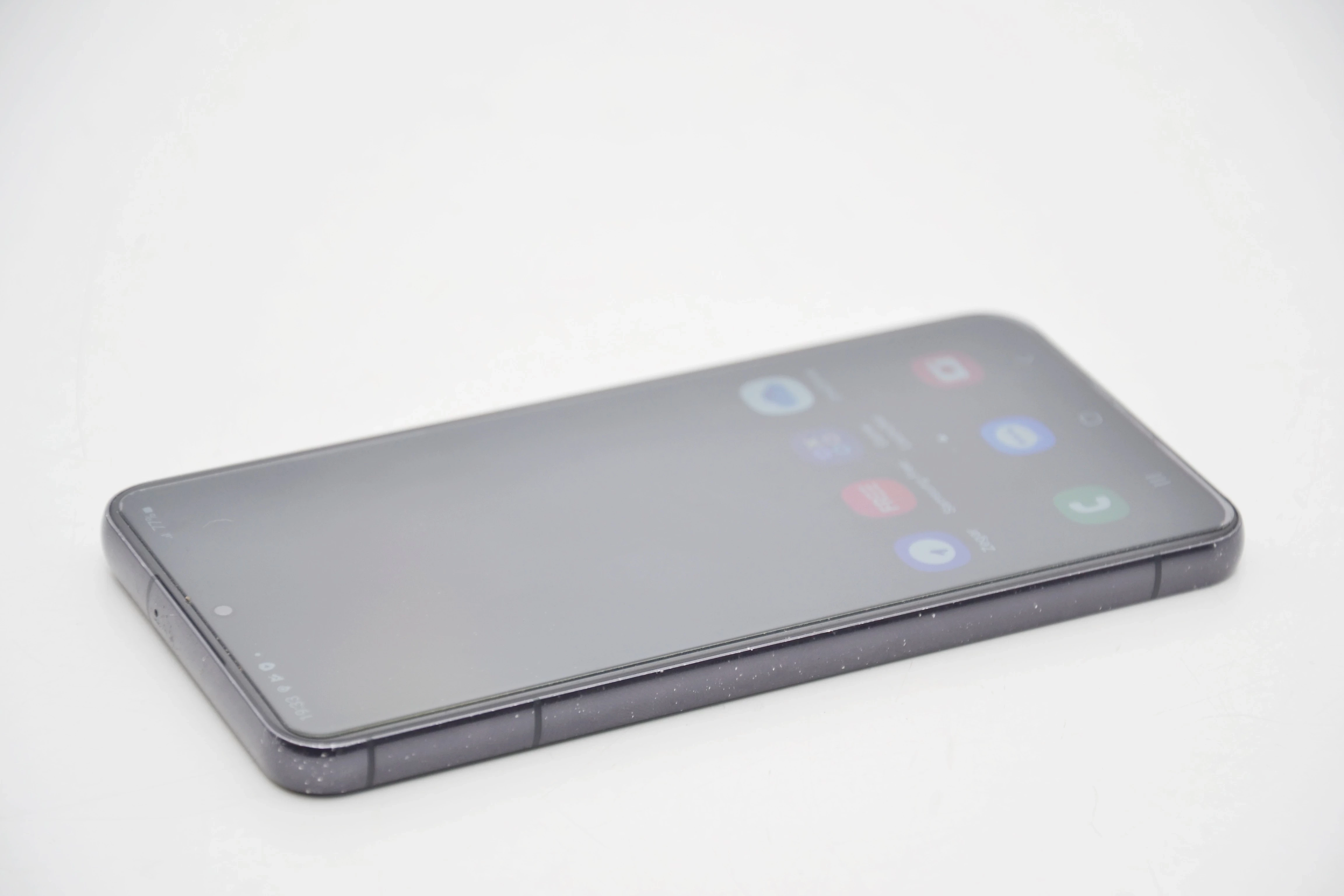 telefon-samsung-s22-128gb-przekatna-ekranu-610