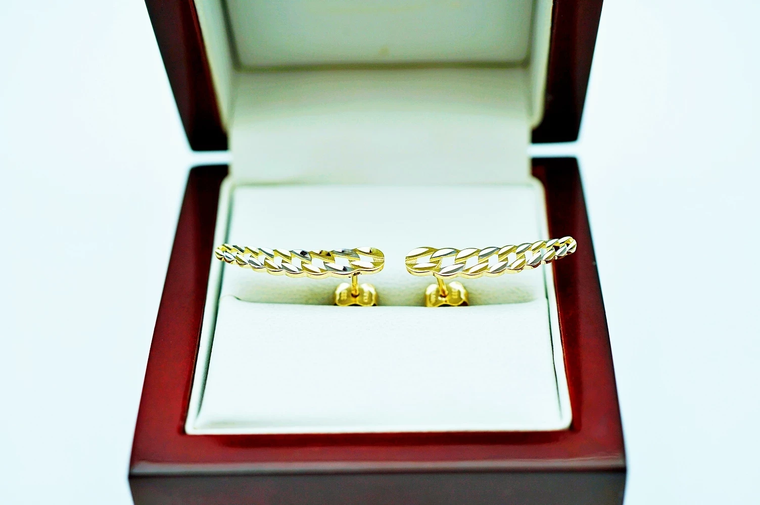 kolczyki-z-zoltego-i-bialego-zlota-pancerka-na-sztyftach-pr333-8k-122g-rodzaj-2205-2