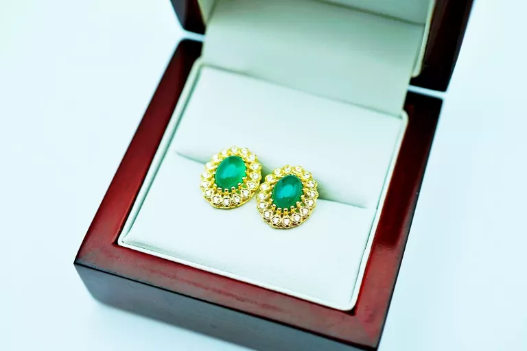 zlote-kolczyki-markizy-z-synt-chryzoprazami-pr585-14k-334g-rodzaj-2205-2