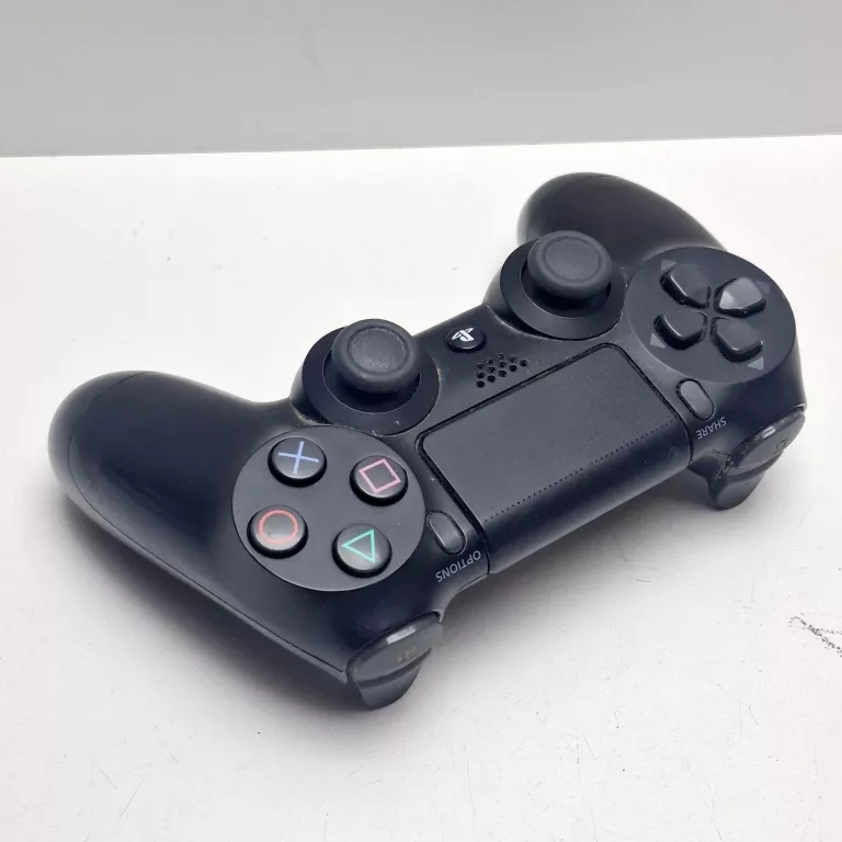 pad-do-playstation-4-ps4-stan-11323-2