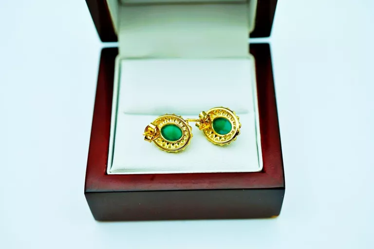 zlote-kolczyki-markizy-z-synt-chryzoprazami-pr585-14k-334g-material-15835-2