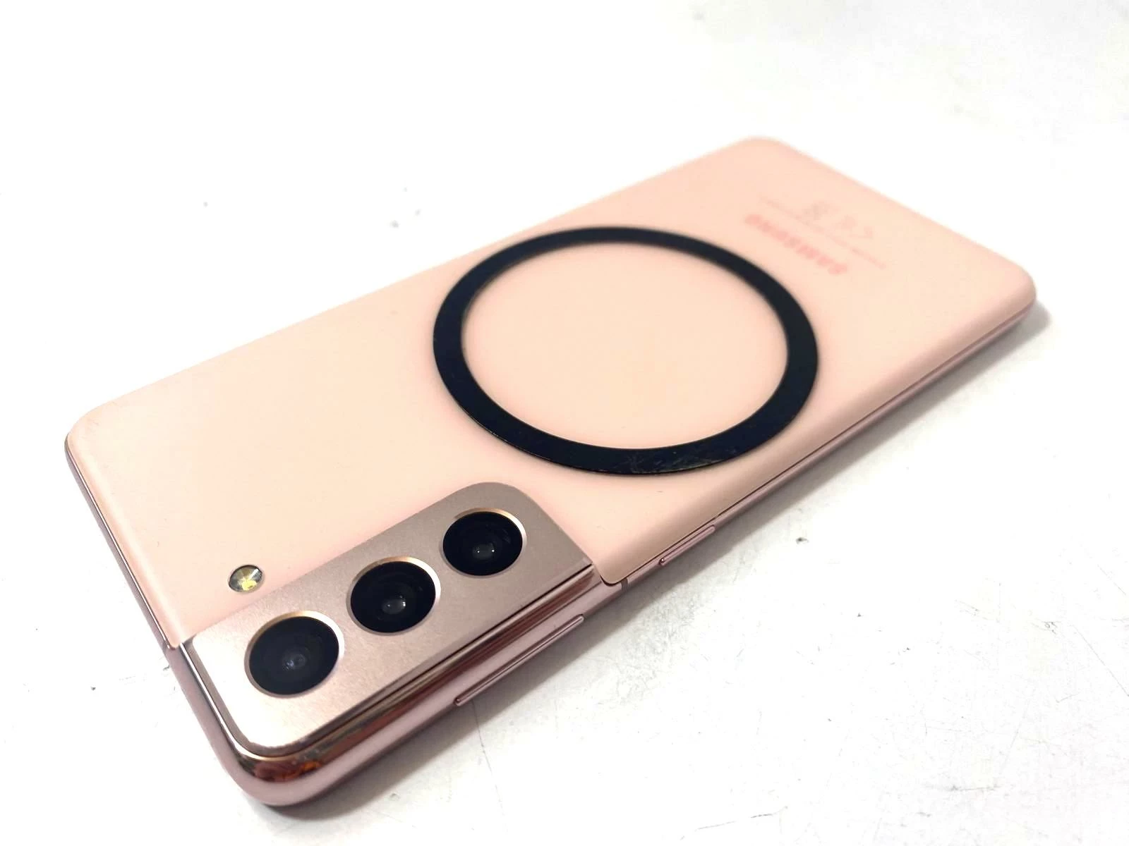 telefon-samsung-s21-5g-etui-przekatna-ekranu-62