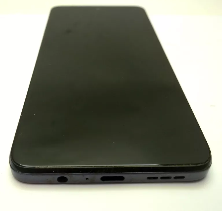 telefon-motorola-moto-g35-5g-8128gb-opis-kod-producenta-pb3k0039pl