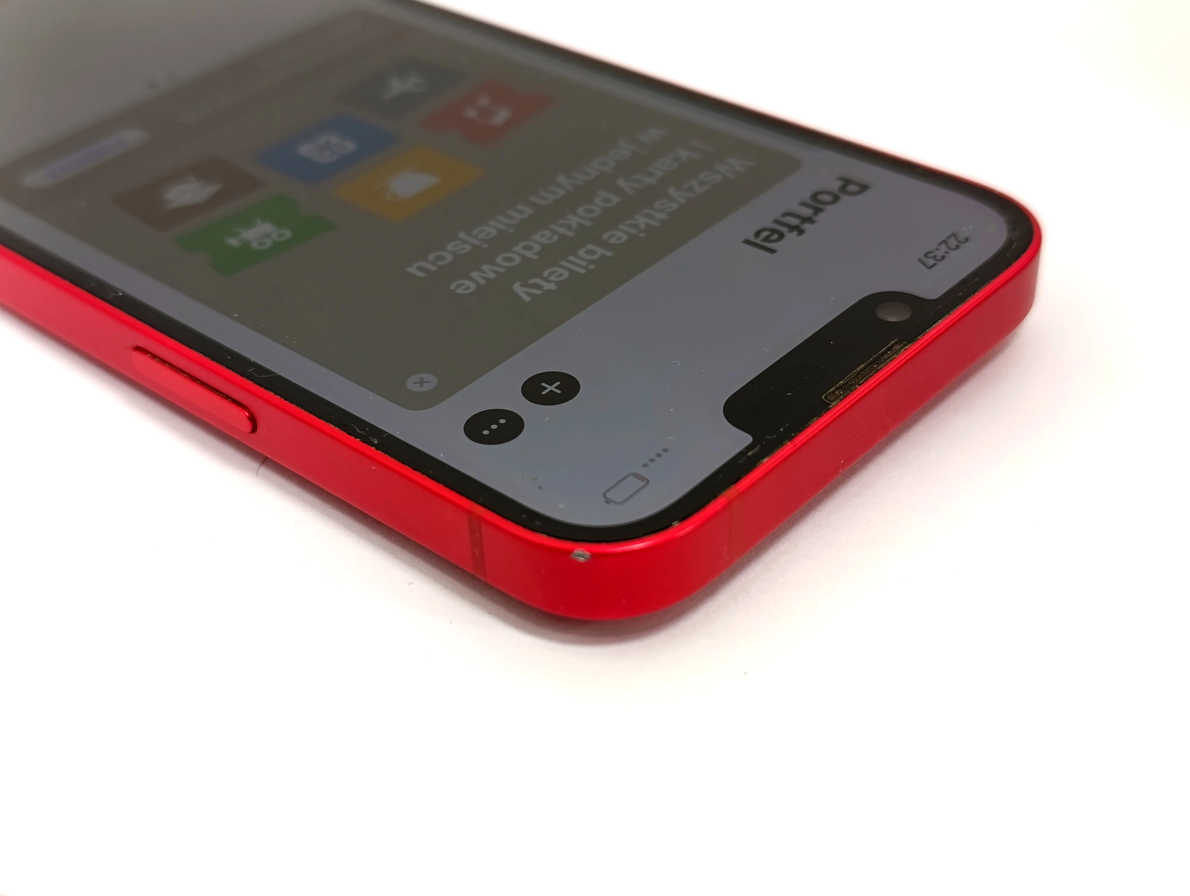 telefon-apple-iphone-14-6128gb-przekatna-ekranu-610