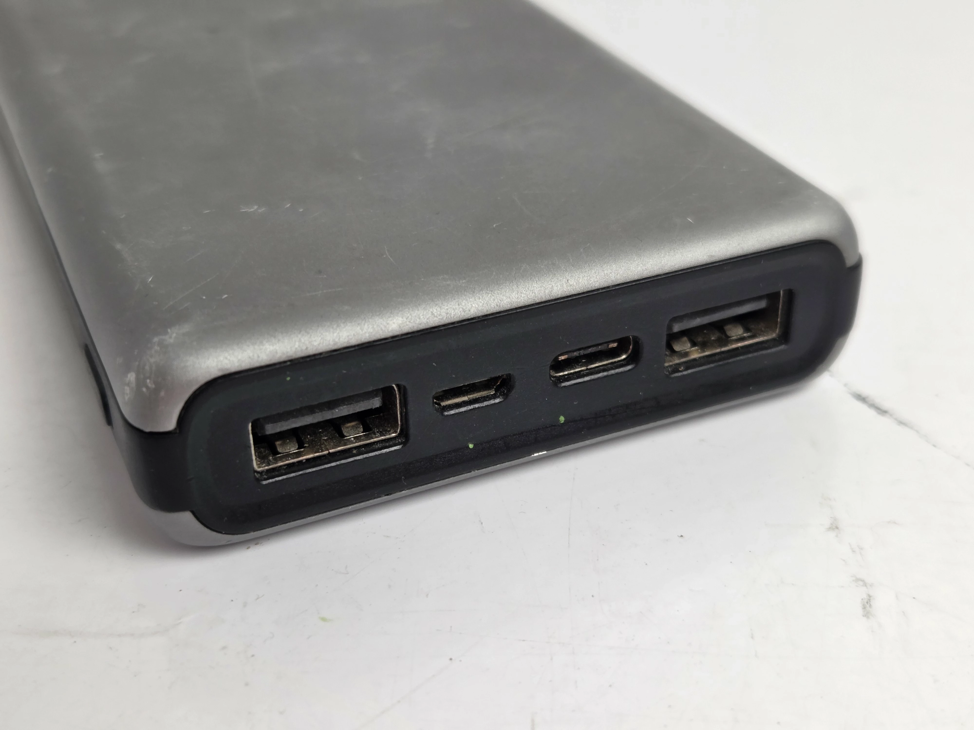 powerbank-hama-alu15hd-stan-11323-2