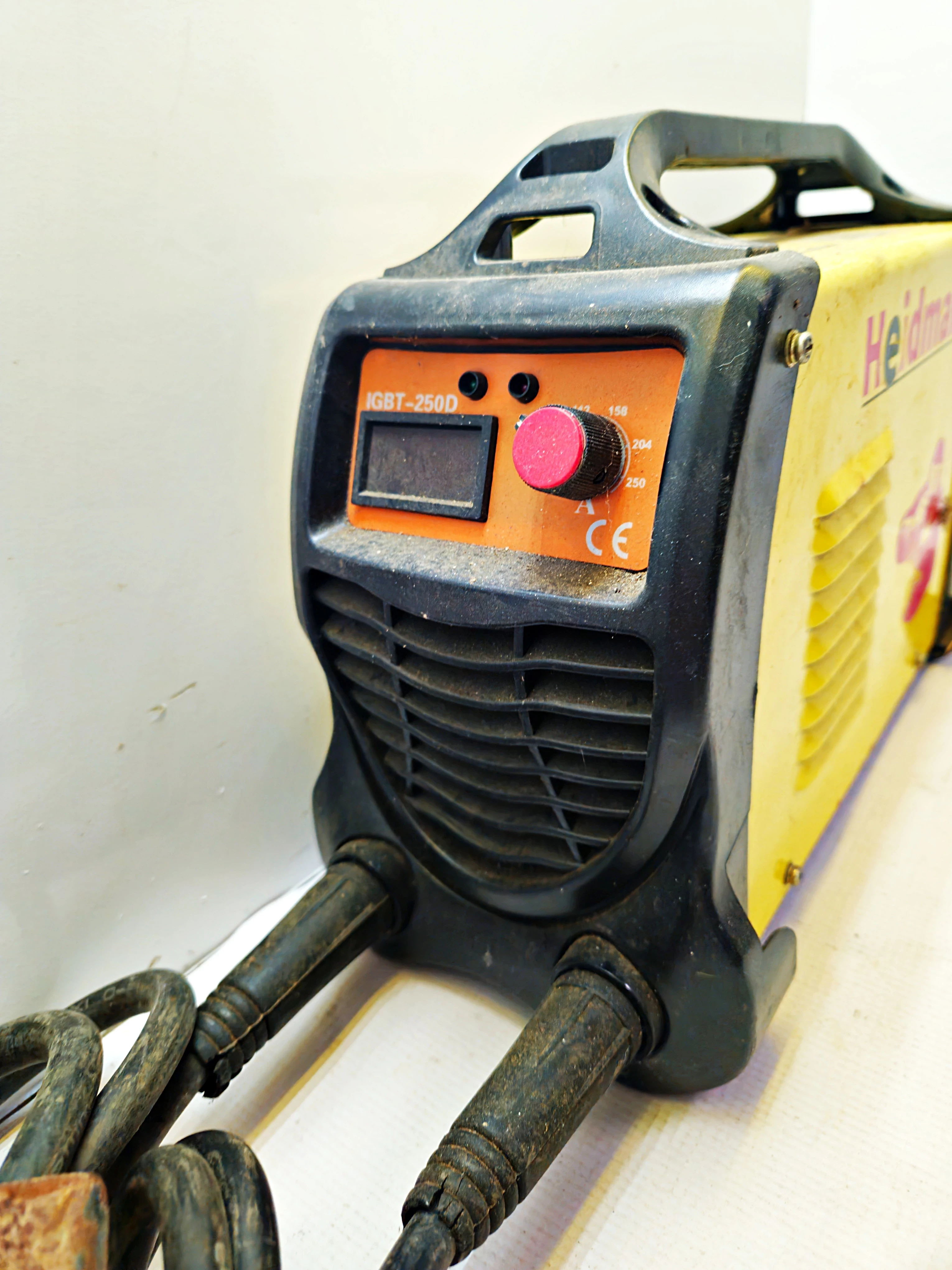 spawarka-inwertorowa-heidmann-igbt-250d-kod-producenta-h00701