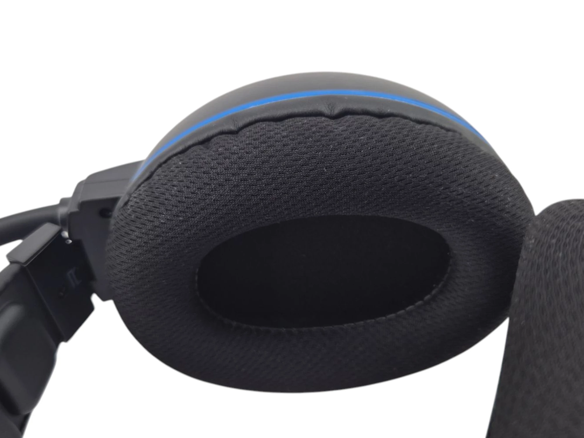 sluchawki-przewodowe-nauszne-sharkoon-skiller-sgh10-ean-gtin-4044951040681