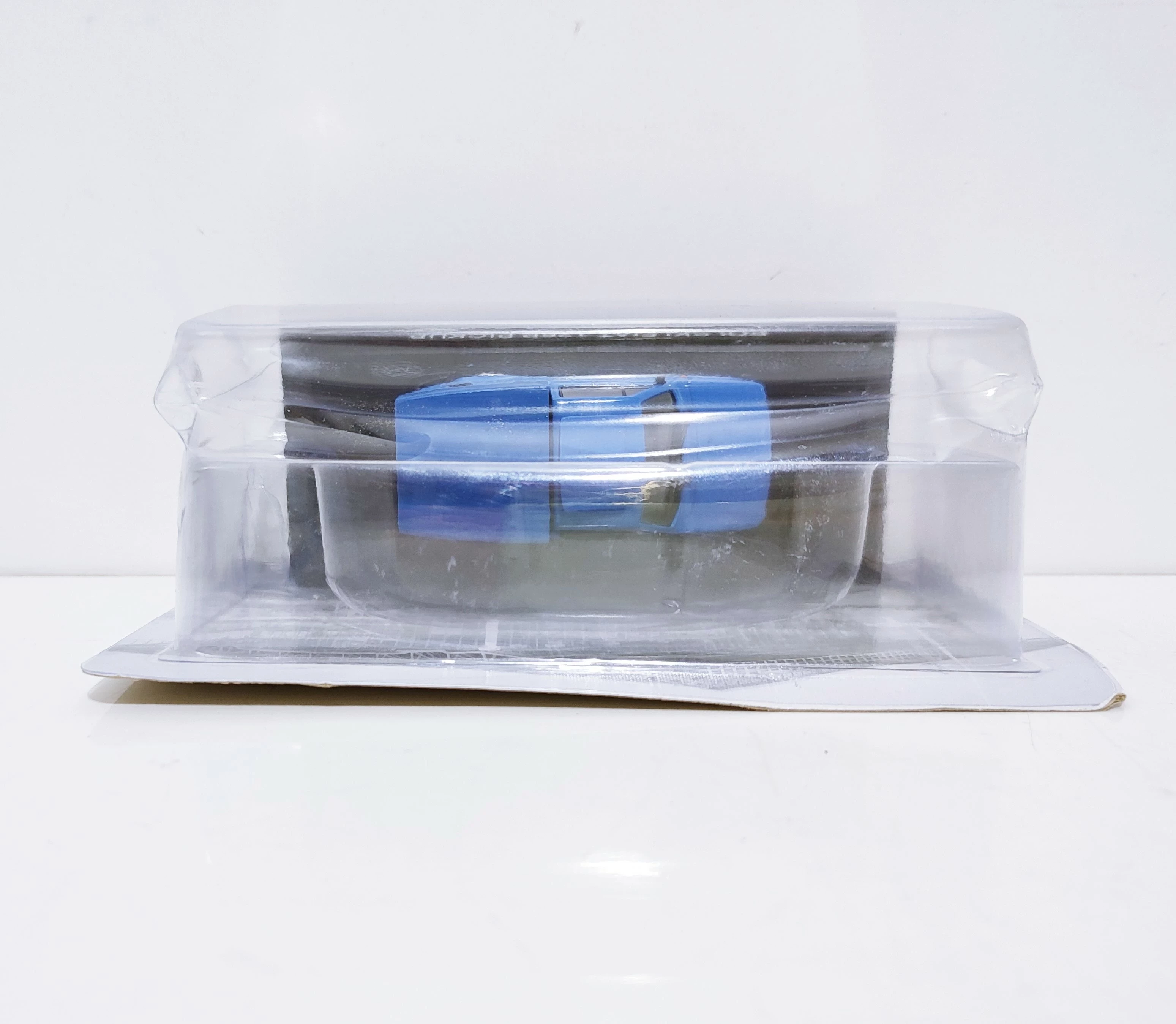 samochodzik-kolekcjonerski-kultowe-maluchy-prl-11-polski-fiat-126p-picku-skala-250360-1887266