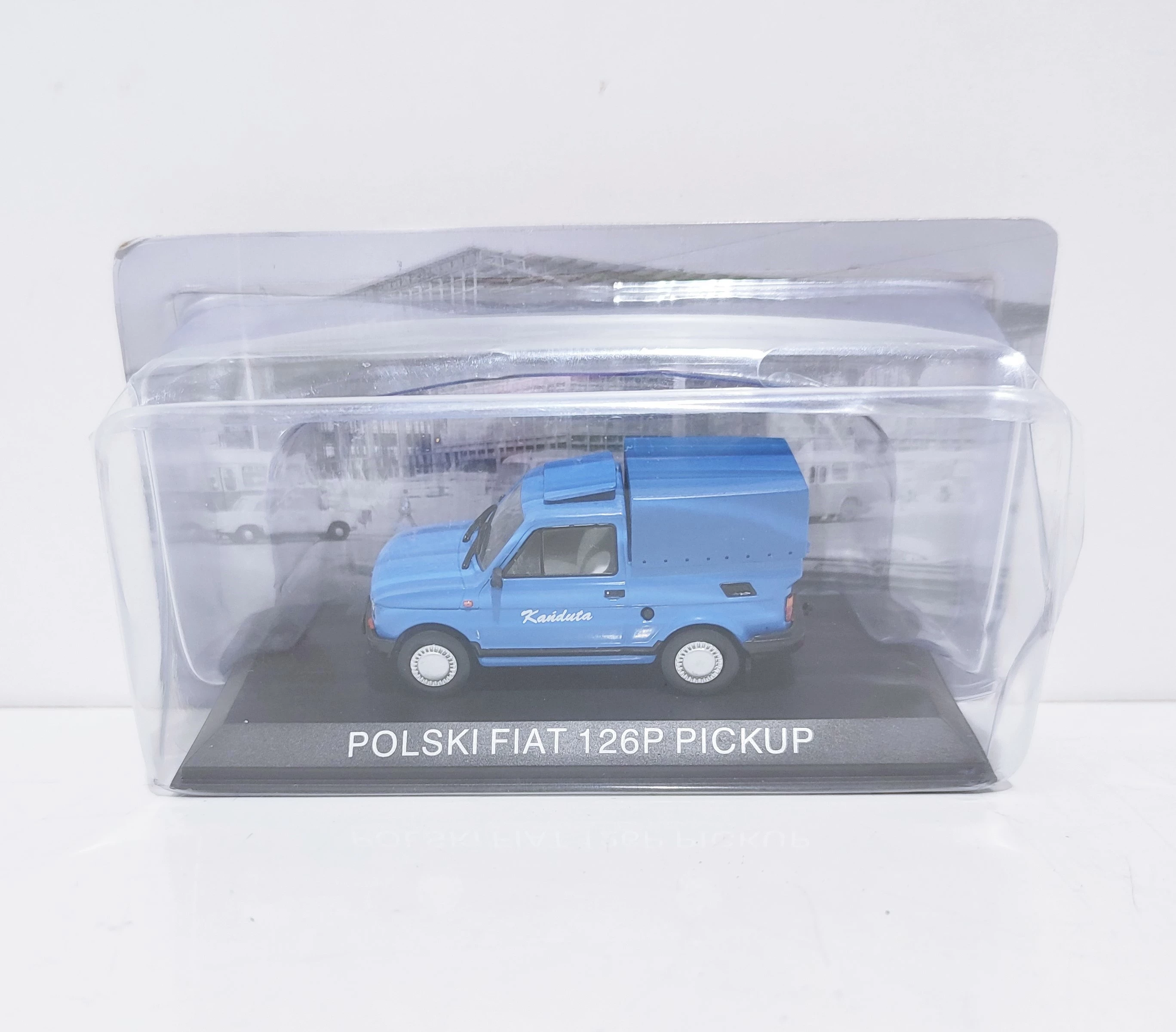 samochodzik-kolekcjonerski-kultowe-maluchy-prl-11-polski-fiat-126p-picku-chmielna-98-warszawa