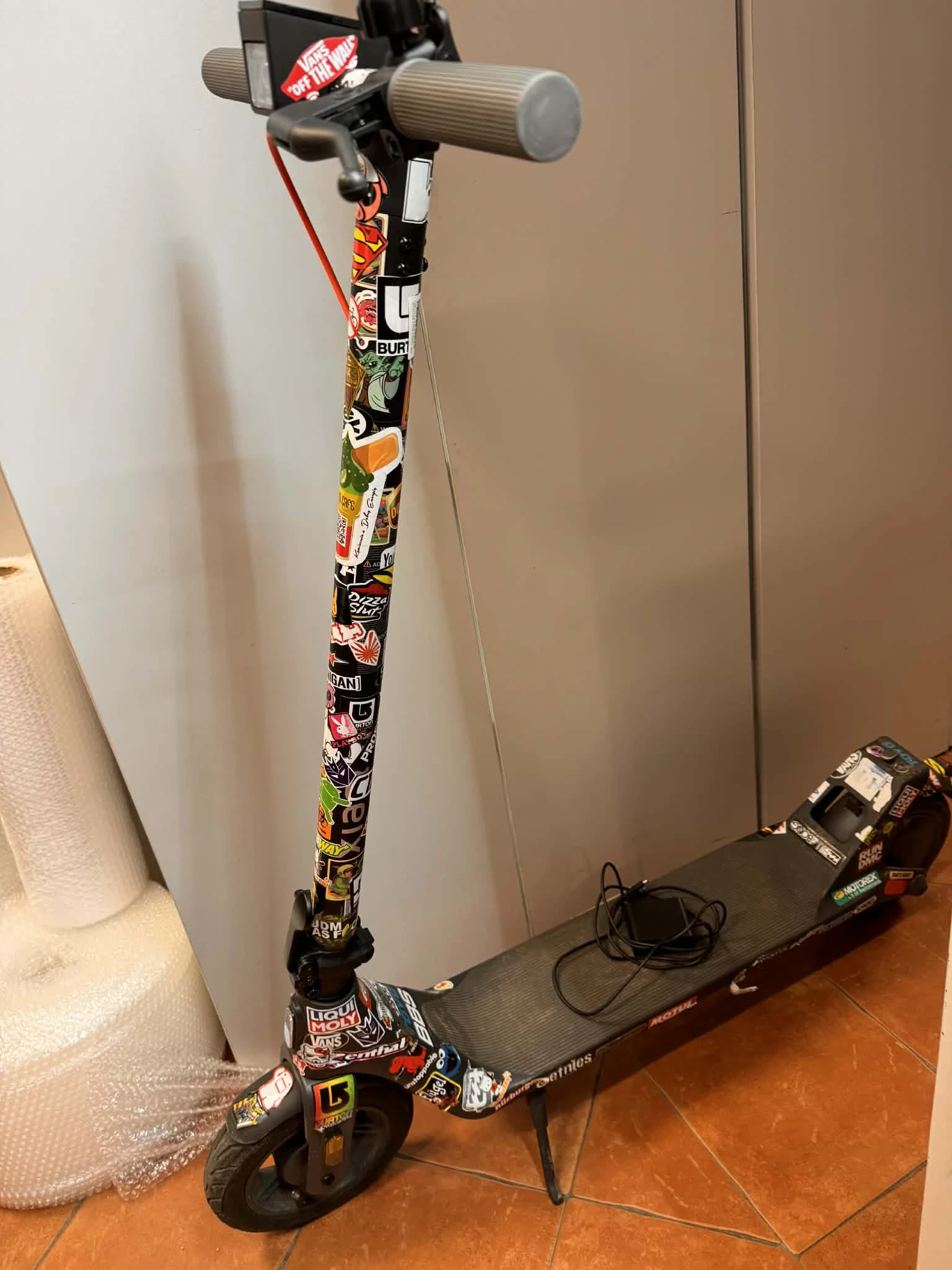 hulajnoga-xiaomi-scooter-4-lite-2-gen-lad-grunwaldzka-12-ostroda