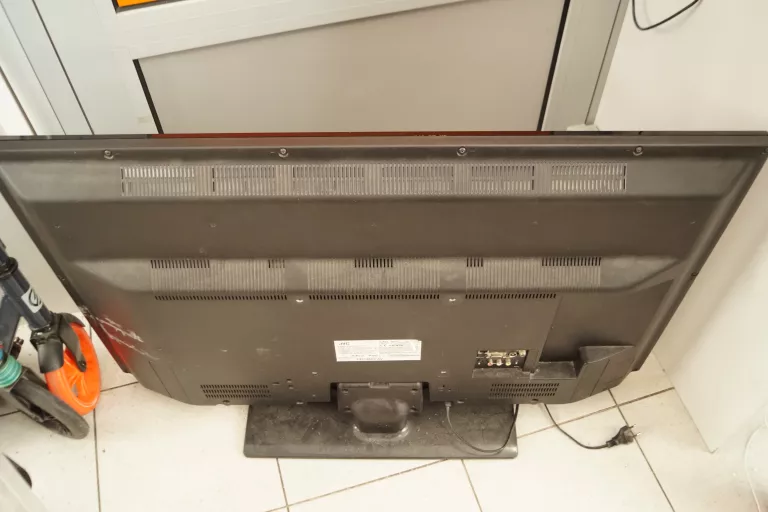 telewizor-jvc-lt-40vf52m-brak-pilota-kod-producenta-lt-40vf4400