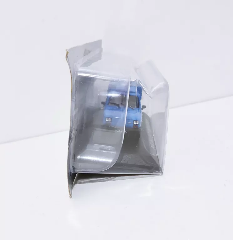 samochodzik-kolekcjonerski-kultowe-maluchy-prl-11-polski-fiat-126p-picku-ean-gtin-6900310000278