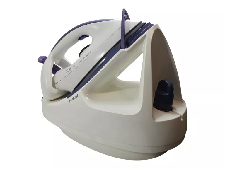 generator-pary-tefal-gv5245-easy-pressing-2320w-stan-11323-2
